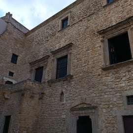 Carini: Visita guiada ao Castelo da Baronesa