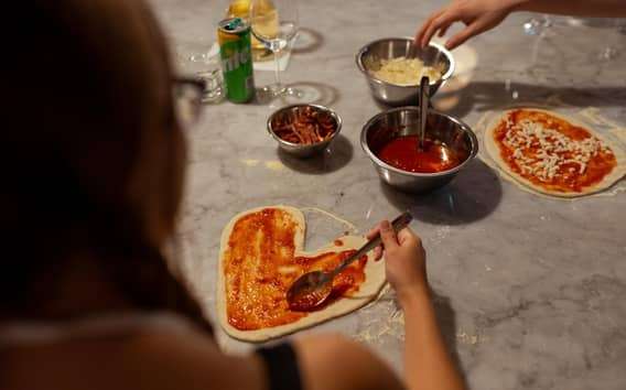Palermo: Pizza and Gelato Cooking Class with Dinner and Wine