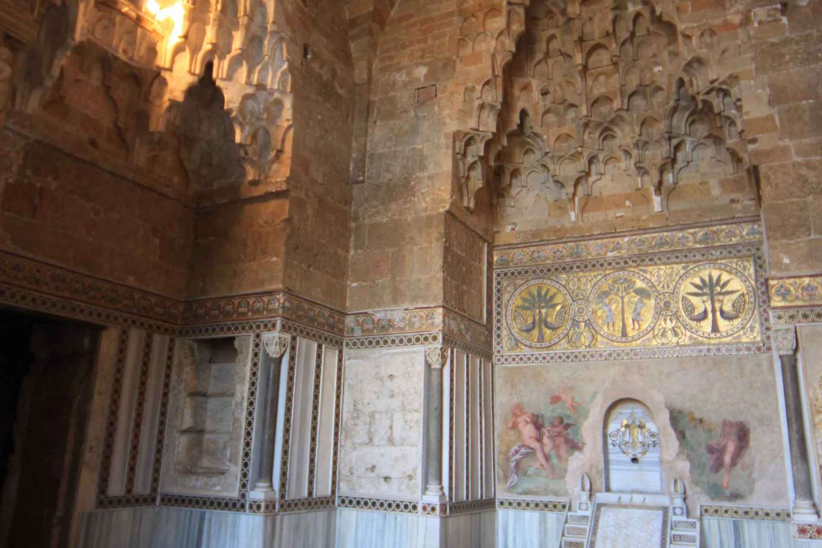 Palermo: Zisa Palace Entry Ticket with Audio Guide App