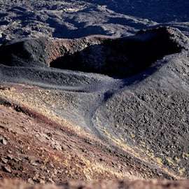 Tour multilingue dell'Etna e di Taormina da Palermo