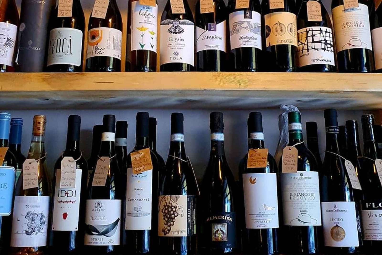 Palermo: Cata de vinos con tapas sicilianas