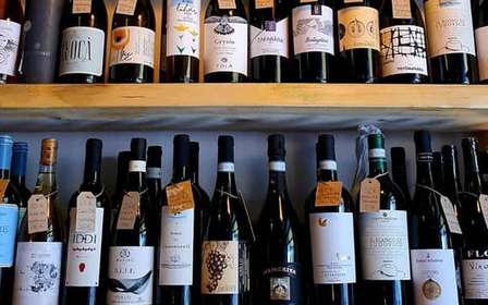 Palermo: Cata de vinos con tapas sicilianas