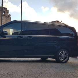 Von Palermo: Hin- und Rückfahrt mit dem Shuttle-Van oder Bus nach Monreale