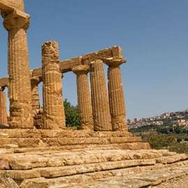 From Palermo to Siracusa with a Stop at the Valley of the Temples
