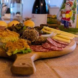 Partinico: Historic Sicilian Vineyard & Wine Tasting Tour