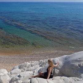 Southern Sicily Wild Beaches & White Cliffs Expedition