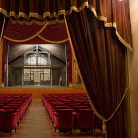 Visita guiada al Teatro Massimo: sala, escenario y palco real