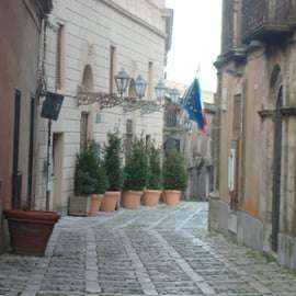 Private Monreale Cathedral and Cloister, Ceramic Lab tour