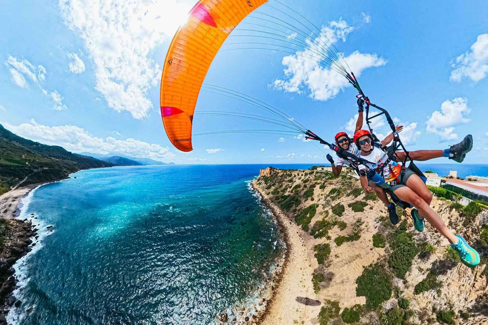 Tandemový paragliding v Palermu s mistrem světa
