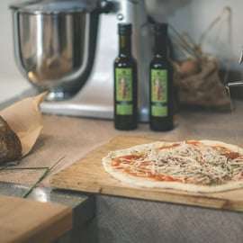 Partinico: Pizza-Making Class on an Organic Farm with Wine