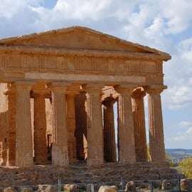 From Palermo to Siracusa with a Stop at the Valley of the Temples