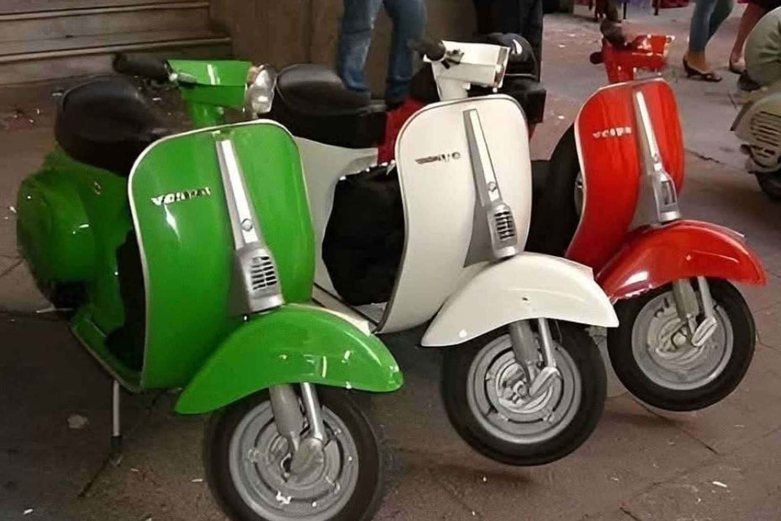 Vespa-Tour Palermo: Altstadt, Monte Pellegrino und Mondello