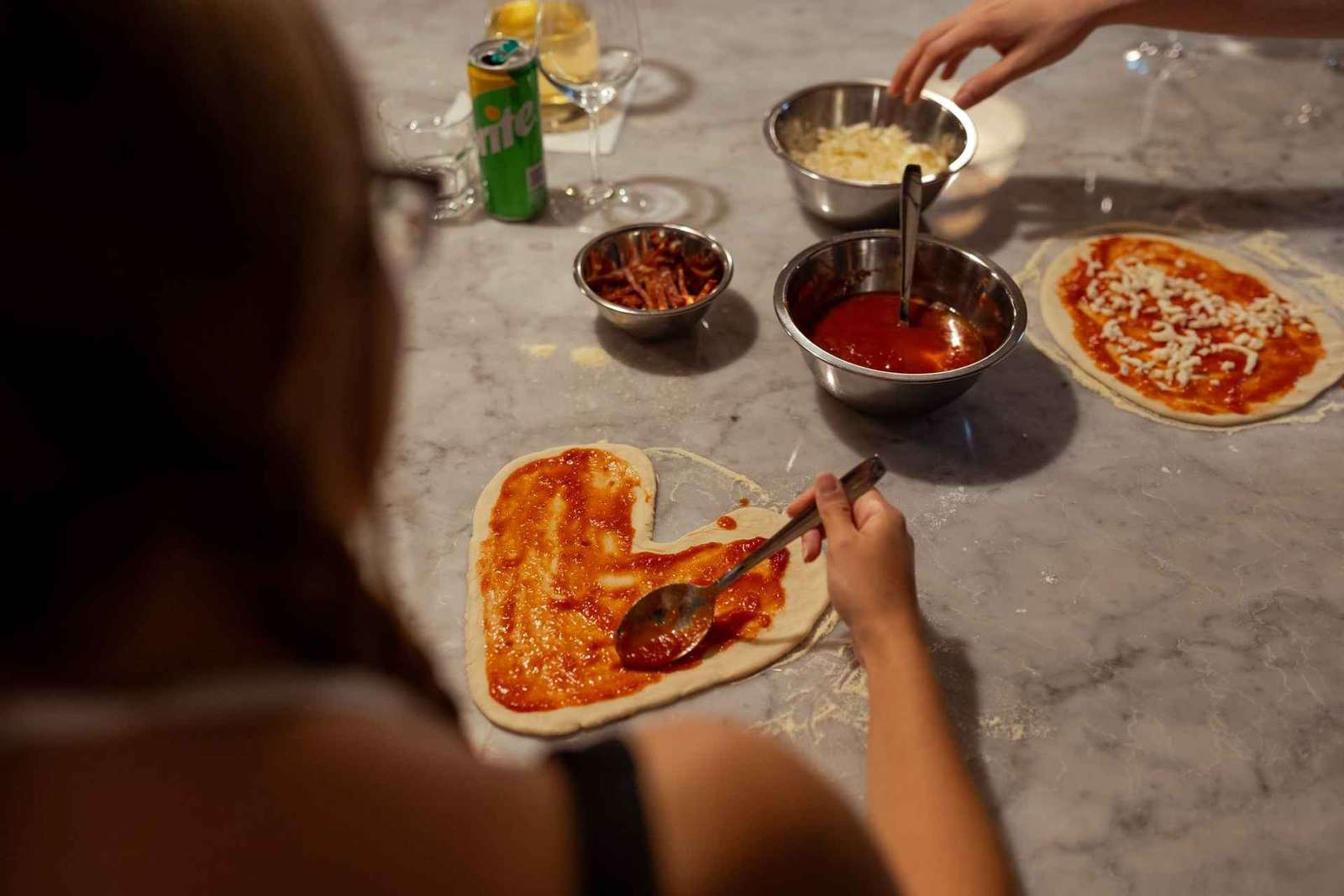 Corso di pizza e gelato a Palermo con cena e vino