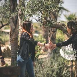 Partinico: Animali della fattoria e giardino aromatico