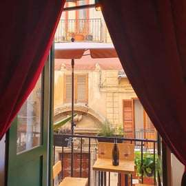 Palermo: Cata de vinos con tapas sicilianas