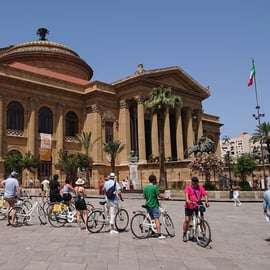 Palermo: Geführte Fahrradtour durch das historische Zentrum mit Verkostung