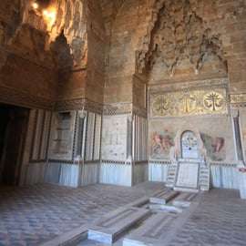 Palermo: Zisa Palace Entry Ticket with Audio Guide App
