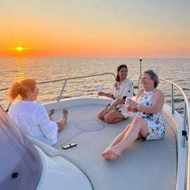 Palermo: sunset tour with aperitif on a luxury boat