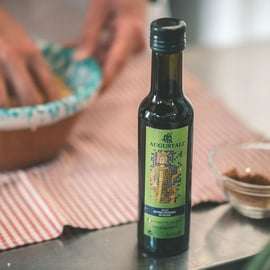 Partinico: Olive Harvest with Wine Tasting and Brunch
